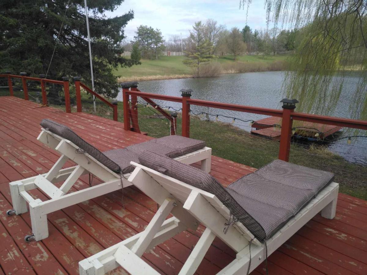 Villa Lakeside Private Suite-queen Bed